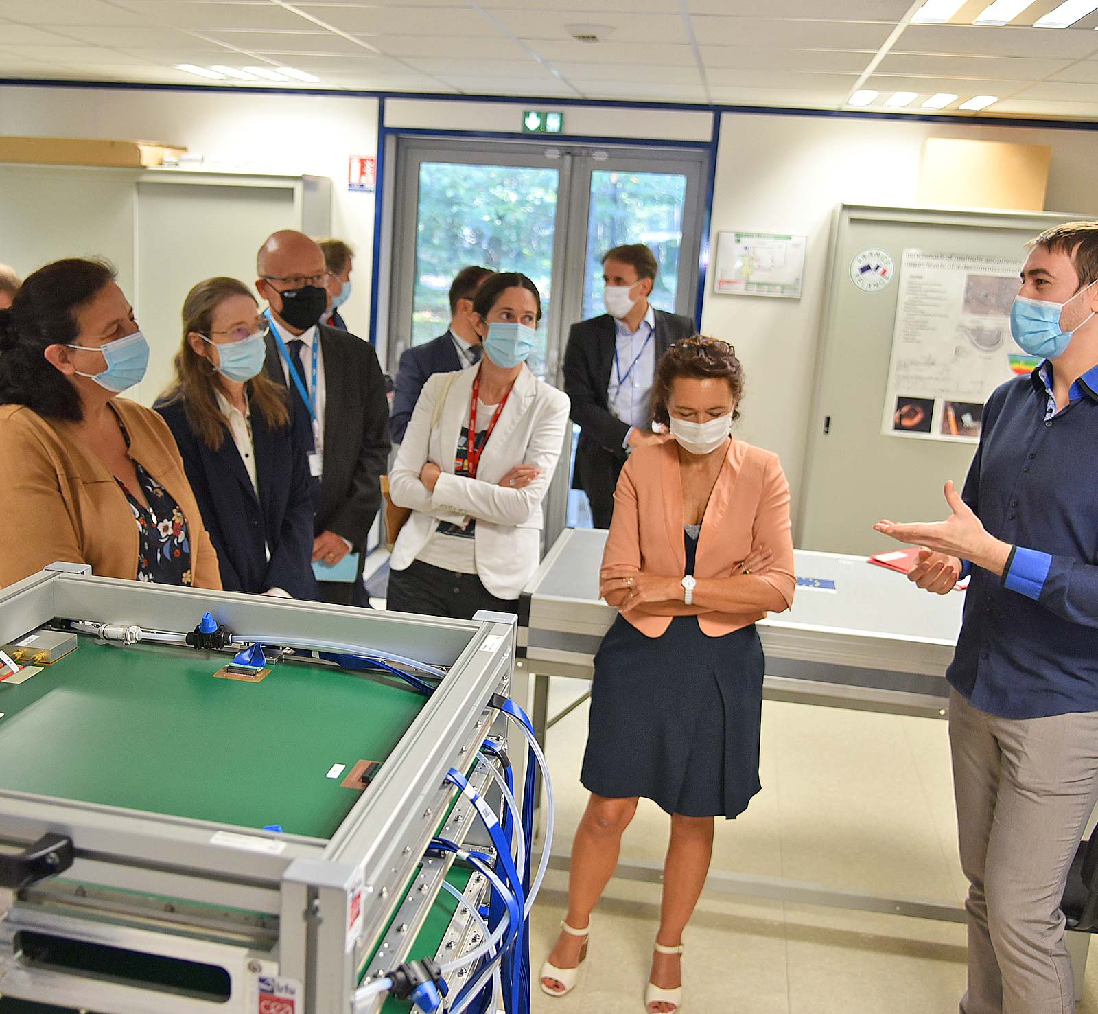 Frédérique Vidal, ministre de la Recherche, en visite au BRGM à Orléans. © BRGM