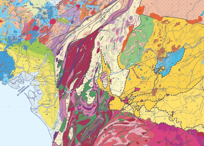  Extrait de la carte géologique du Cameroun au 1/1 000 000. Ce type de données géoscientifiques est publié sur le nouveau portail de données SIGM (sigm.minmidt.cm.) qui regroupe près de 1 000 documents dont les cartes géologiques, géochimiques et de géomatériaux établies lors du projet "Cameroun". © BRGM