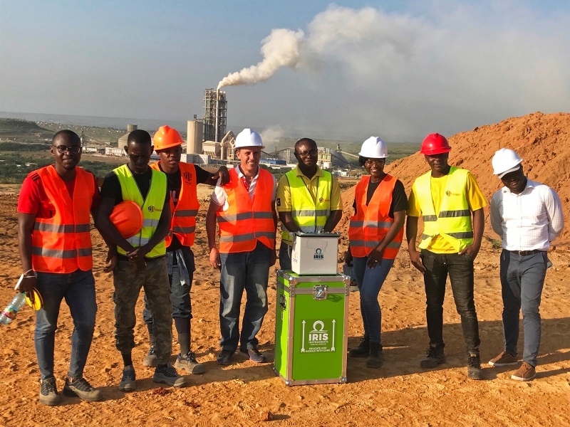 Training on a SYSCAL PRO in Angola on behalf of GEOLANDER. © IRIS Instruments