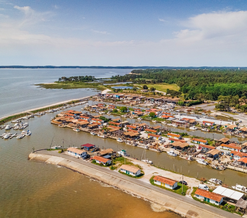 L’étude de la subsidence portait sur 41 000 plaines côtières inondables en Europe, notamment celles qui accueillent des infrastructures et des activités critiques, comme ici le port d’Arès sur le bassin d’Arcachon, en Gironde. © Observatoire de la côte de Nouvelle-Aquitaine, Agence Odds