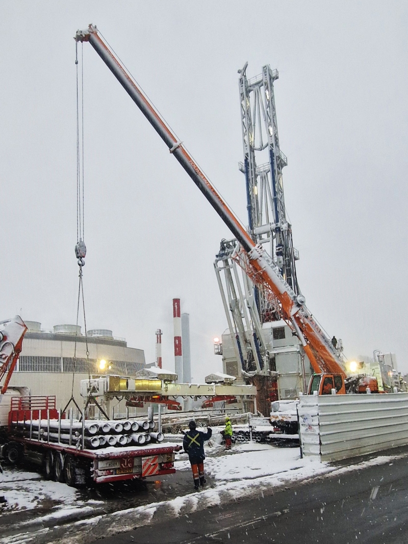 Drilling for the installation of geothermal doublets at Roissy. © CFG Géothermal