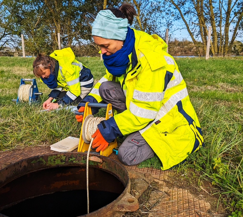 The national piezometric network, which includes MétéEAU Nappes, has 1,600 real-time groundwater level monitoring points, as shown here in the Pays de la Loire region. ©&nbsp;brgm